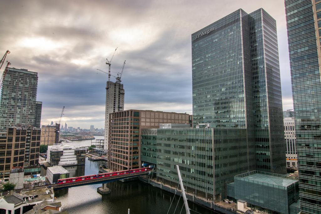 Canary Wharf - Corporate River View Apartments Londyn Zewnętrze zdjęcie